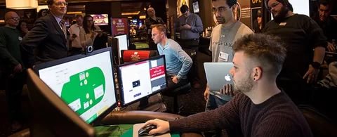 Искусственный интеллект против человеческого. Покер.