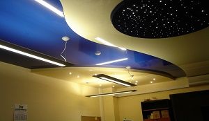 Преимущества подвесных потолков