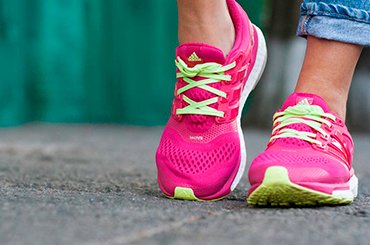 Как выбрать женские кроссовки