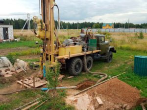 Особенности бурения скважин на воду