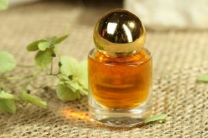 Масляная парфюмерия из Востока: состав и плюсы