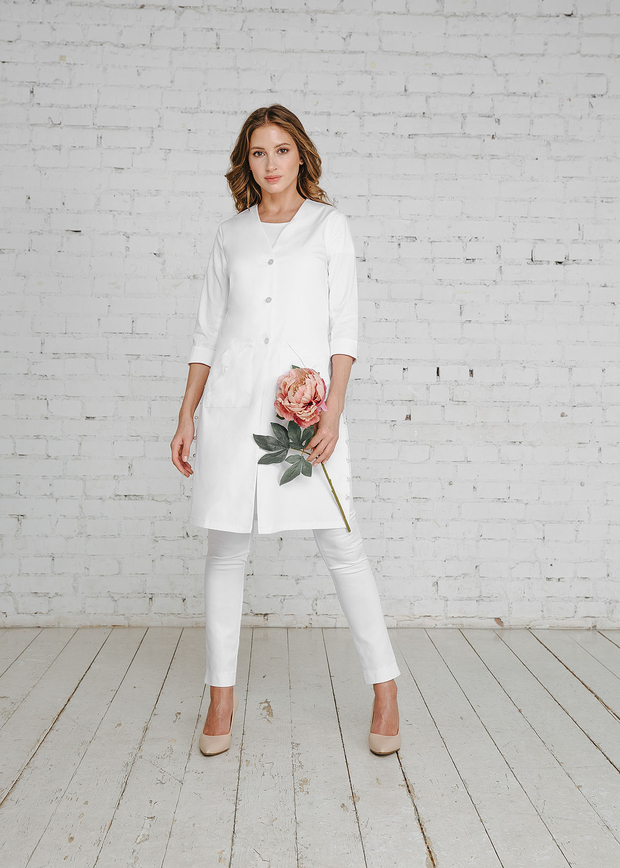 Где заказать стильные и качественные женские медицинские халаты