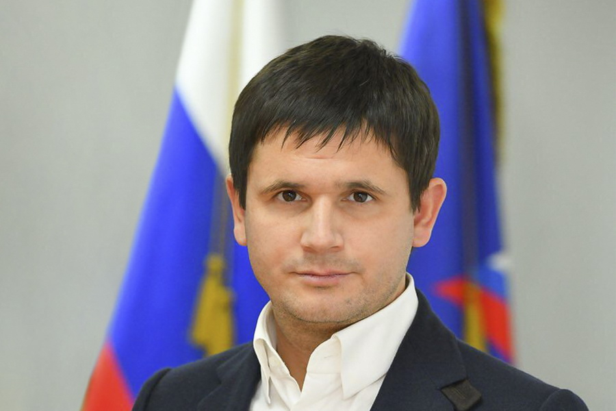 Чем знаменит общественный и политический деятель Рифат Гарипов