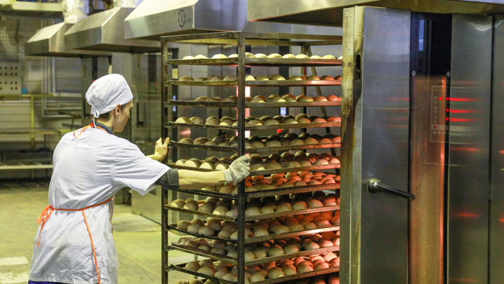 Правительство выделяет миллиарды рублей для стабилизации цен на хлеб