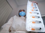 Создатели третьей российской вакцины от коронавируса начали процесс регистрации