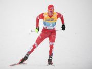 Лыжник Большунов победил в масс-старте на этапе Кубка мира в Швейцарии