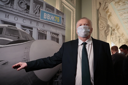 Жириновский предложил освобождать от ареста за вакцинацию от коронавируса