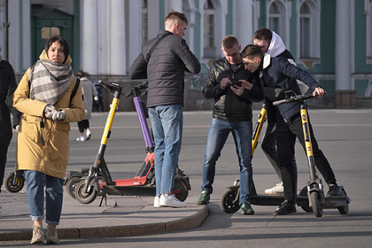 Власти уточнили запрет электросамокатов в Петербурге