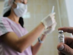 Вакцинировавшихся от COVID-19 студентов из Узбекистана ждут скидки на обучение