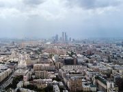 Москвичей предупредили о дожде с грозой