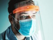 Назван наиболее опасный симптом COVID-19