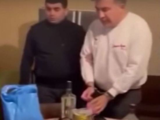 Саакашвили перед задержанием съел лишь один хинкали