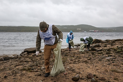 Волонтеры «Чистой Арктики» собрали 120 тонн металлолома на Новой Земле
