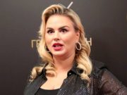 Элегантная Семенович и помолодевший Басков рассказали о главном для россиян в грядущем году