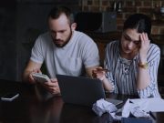 Мошенники придумали новую аферу: рядовых граждан втягивают в неё шантажом