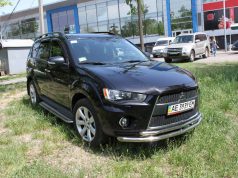 Защитный тюнинговый обвес на бампер машины, какой он бывает?