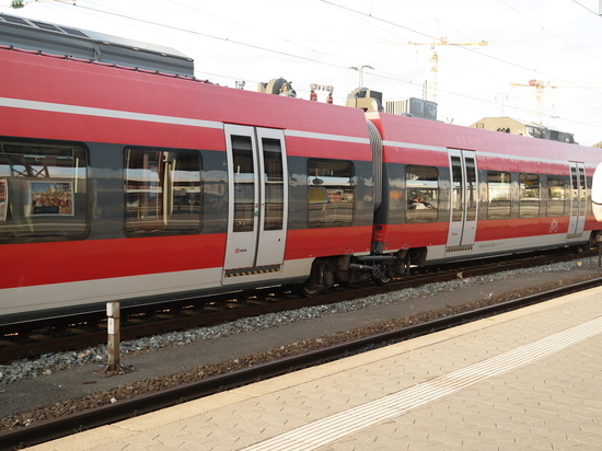Десятки человек пострадали в Мюнхене при столкновении поездов