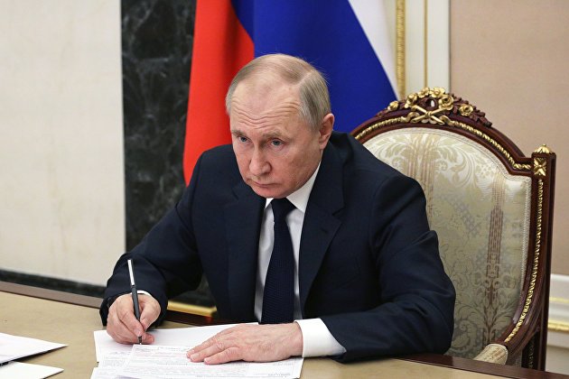 Путин запретил госзакупки иностранного ПО для критической инфраструктуры