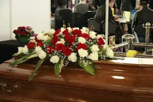 Кому доверить организацию похорон? Советы по выбору ритуального агентства