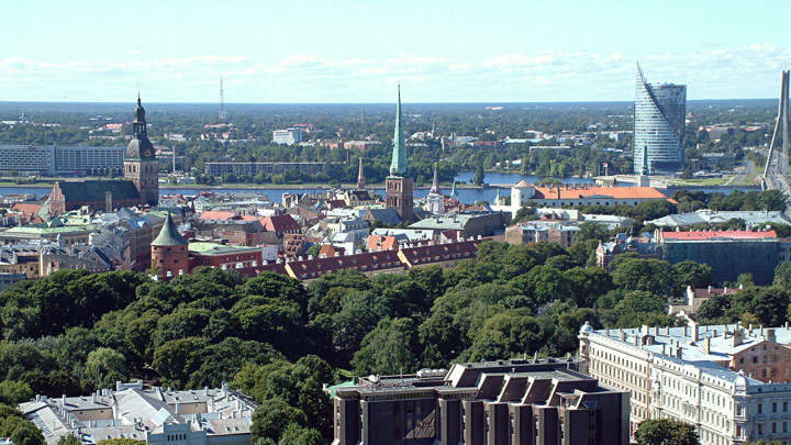 Трехкратный рост цены электричества разоряет жителей стран Балтии