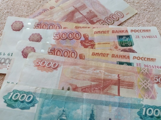 Эксперт предсказал закрепление рубля до 60 за доллар в августе