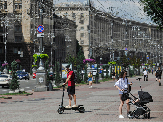 В Киеве допустили принудительную эвакуацию из отдельных районов