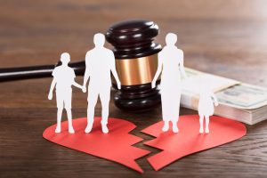 Как оформить наследство? Стоит ли обращаться к семейному адвокату?