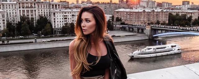 Дочь актрисы Анастасии Заворотнюк сообщила о выпадении волос
