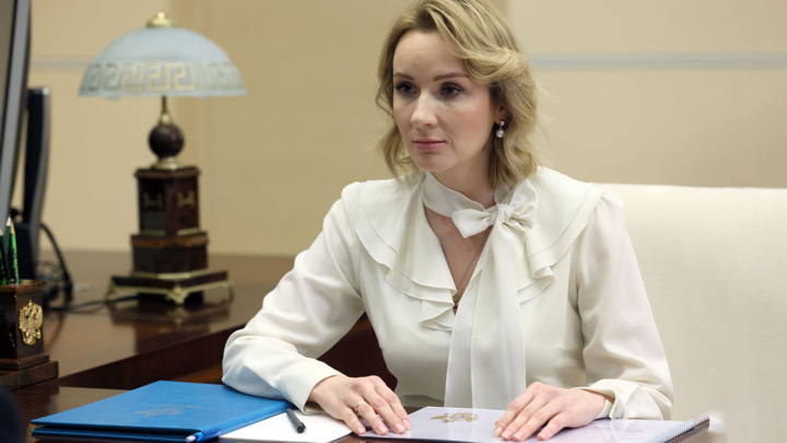 Львова-Белова: центры трудоустройства подростков откроются в 6 регионах