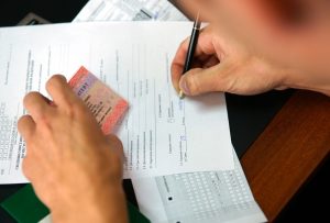 Миграционный учет иностранных граждан в РФ - понимаем суть и порядок выполнения