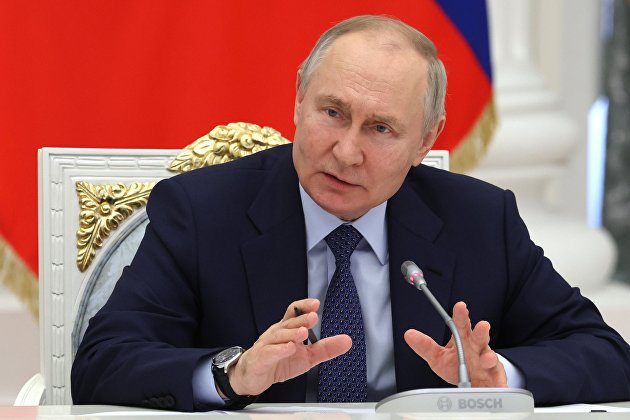 Путин дал поручение по программам развития инжиниринга