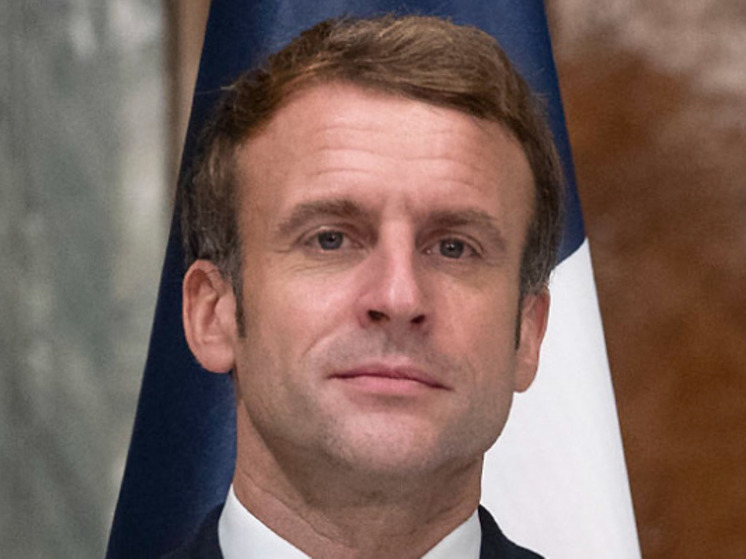 Макрон заявил, что пик массовых беспорядков во Франции пройден