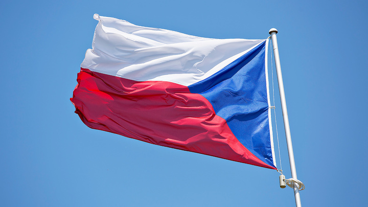 Чехия решила заморозить российскую госсобственность