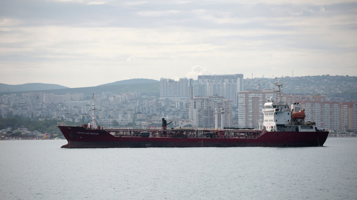 FT: Дании могут поручить блокировку танкеров с российской нефтью