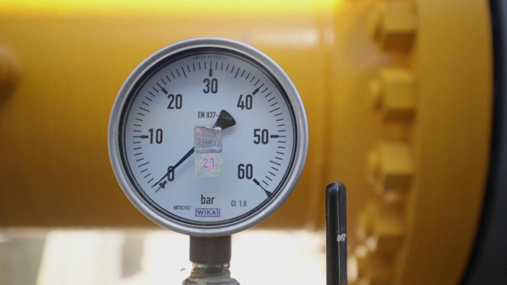 "Газпром" второй день подряд бьет рекорды по суточным поставкам газа в России
