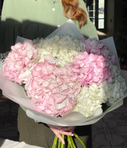 Весь спектр услуг по доставке свежих цветов в Чите