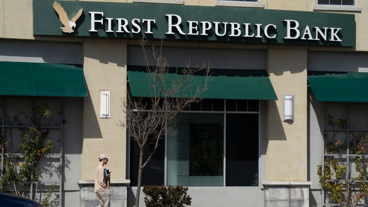 В США потерпел крах банк Republic First Bank
