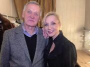 Кристина Орбакайте прилетела в Вильнюс, чтобы повидаться с отцом