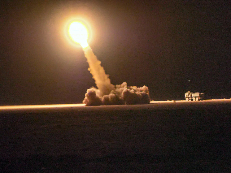Вашингтон в панике: элитные HIMARS крошат FPV-дронами на линии фронта