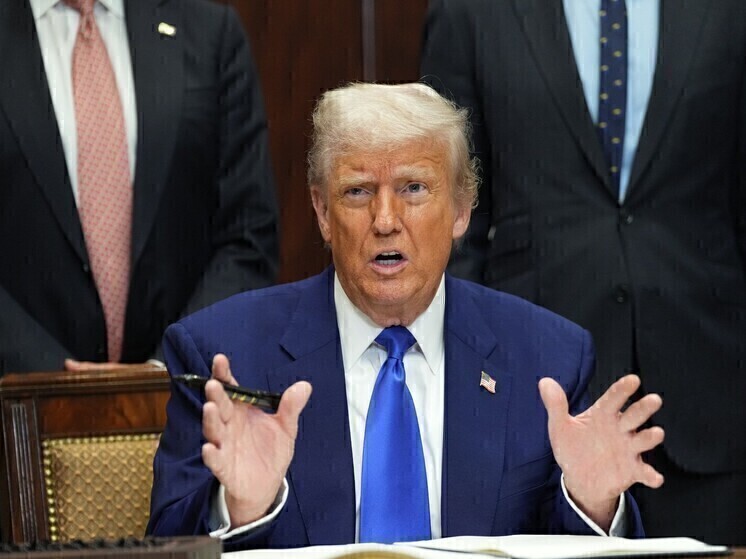 Американский переполох: Трамп экстренно собирает кабмин из атаки Израиля