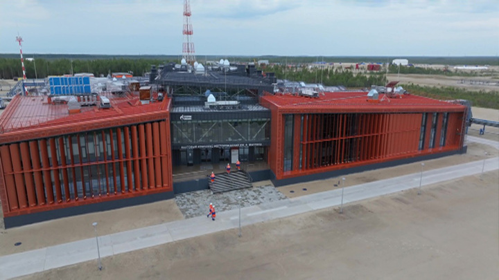 "Газпром нефть" открыла многофункциональный вахтовый комплекс в Югре - Новости на Вести.ru