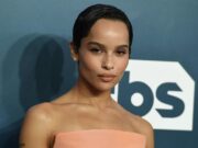 Актрису Зои Кравиц раскритиковали за чрезмерную худобу