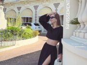 Лиза Арзамасова «сразила» поклонников стильным образом в Сен-Тропе