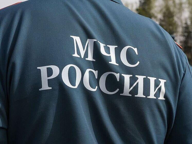 Пятиэтажка обрушилась в Алешках Херсонской области после удара ВСУ: под завалами находятся люди