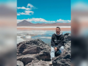 Продюсер Дворцов назвал завистниками критиков концерта Лазарева