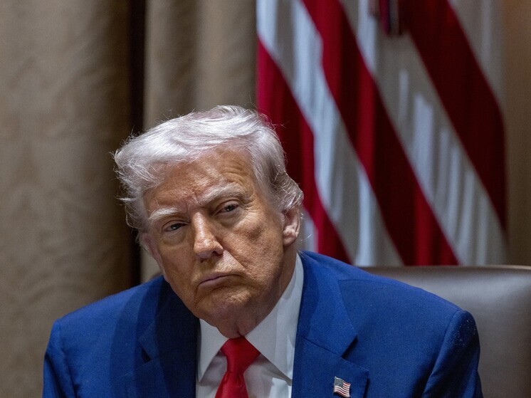 В СМИ заявили, что еще 4 июля Трамп лично обещал Зеленскому поставлять оружие