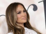 Охранник не впустил Дженнифер Лопес в бутик в Стамбуле