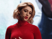 Анастасия Ивлеева опубликовала романтическое фото с мужем у водопада