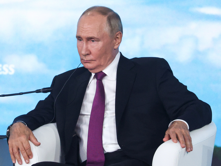 Путин раскрыл реакцию Януковича на выбор Украины в пользу ЕС