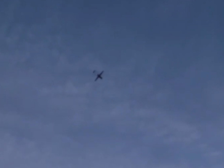 Массированный удар беспилотников по регионам России отразили силы ПВО минувшей ночью